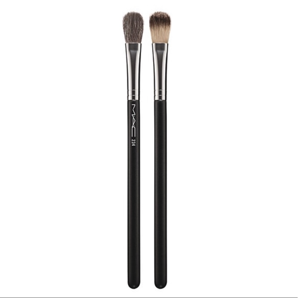🆕 MAC 234 Split Fibre Eye Blending Brush